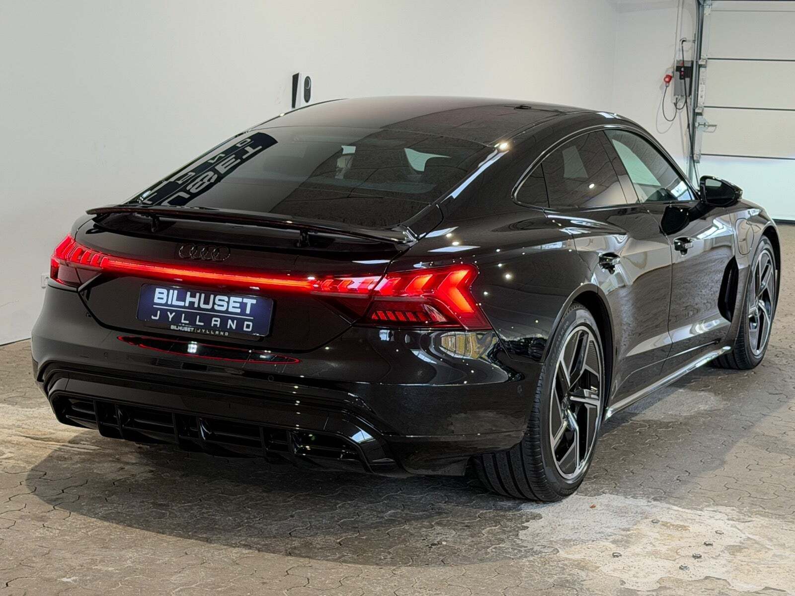 Audi e-tron GT quattro