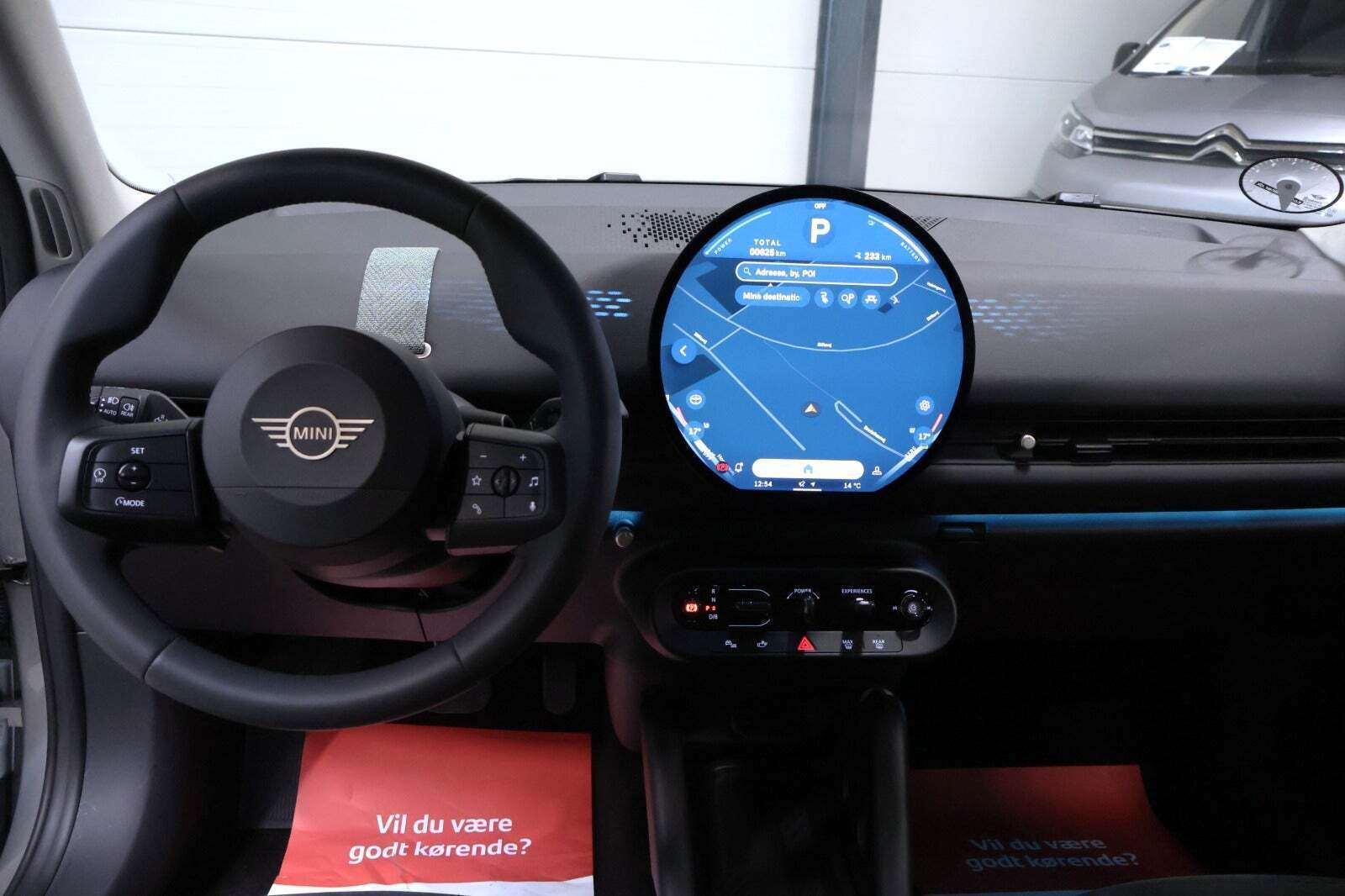 Mini Aceman SE Essential Trim XS