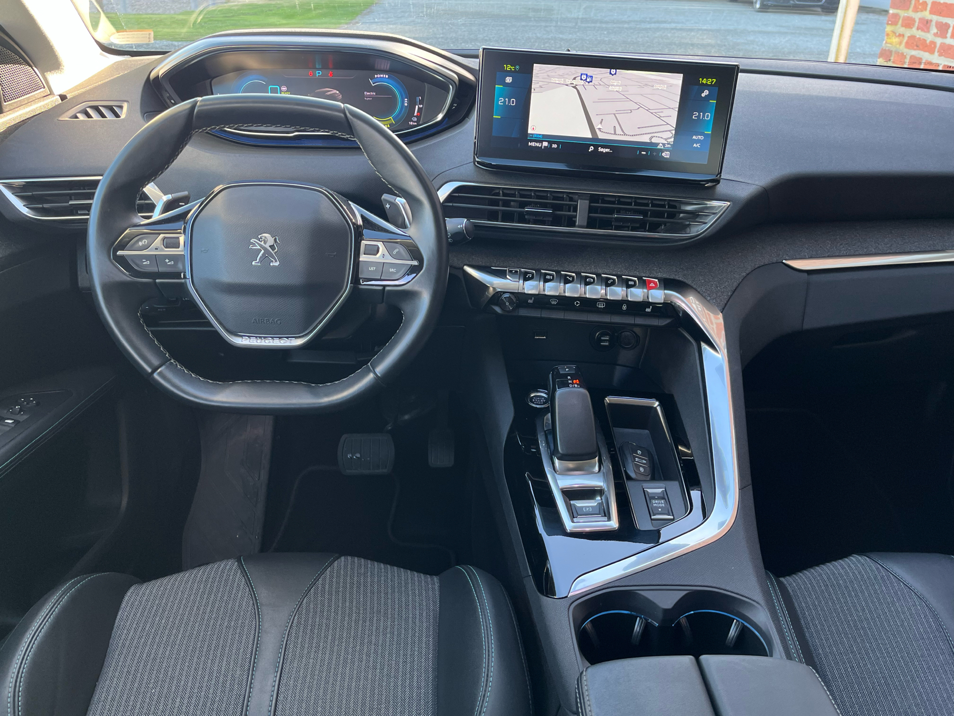 Peugeot 3008 1,6 PureTech  Plugin-hybrid Allure Pack EAT8 225HK 5d 8g Aut.