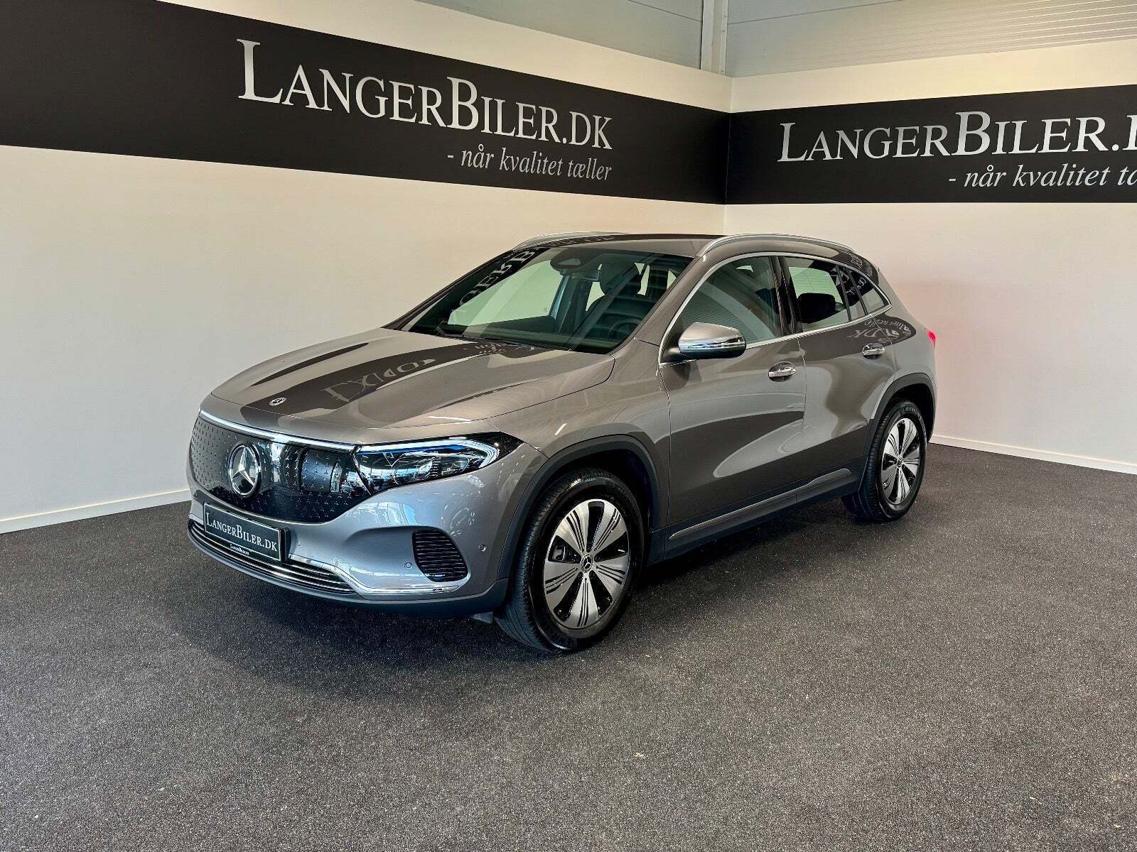 Mercedes EQA300 Progressive 4Matic