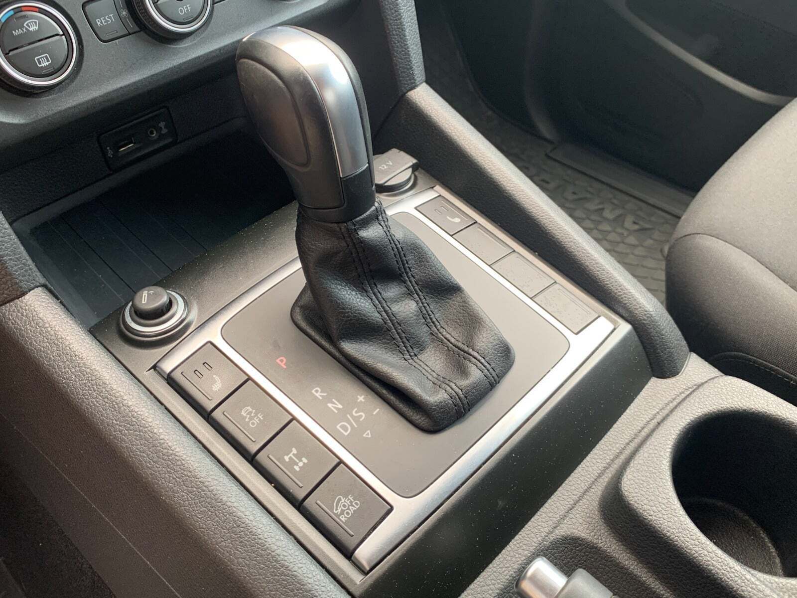 Sølv VW Amarok fra 2021