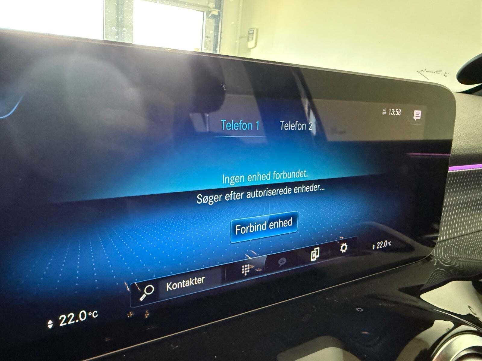 Sort Mercedes EQB250+ fra 2023