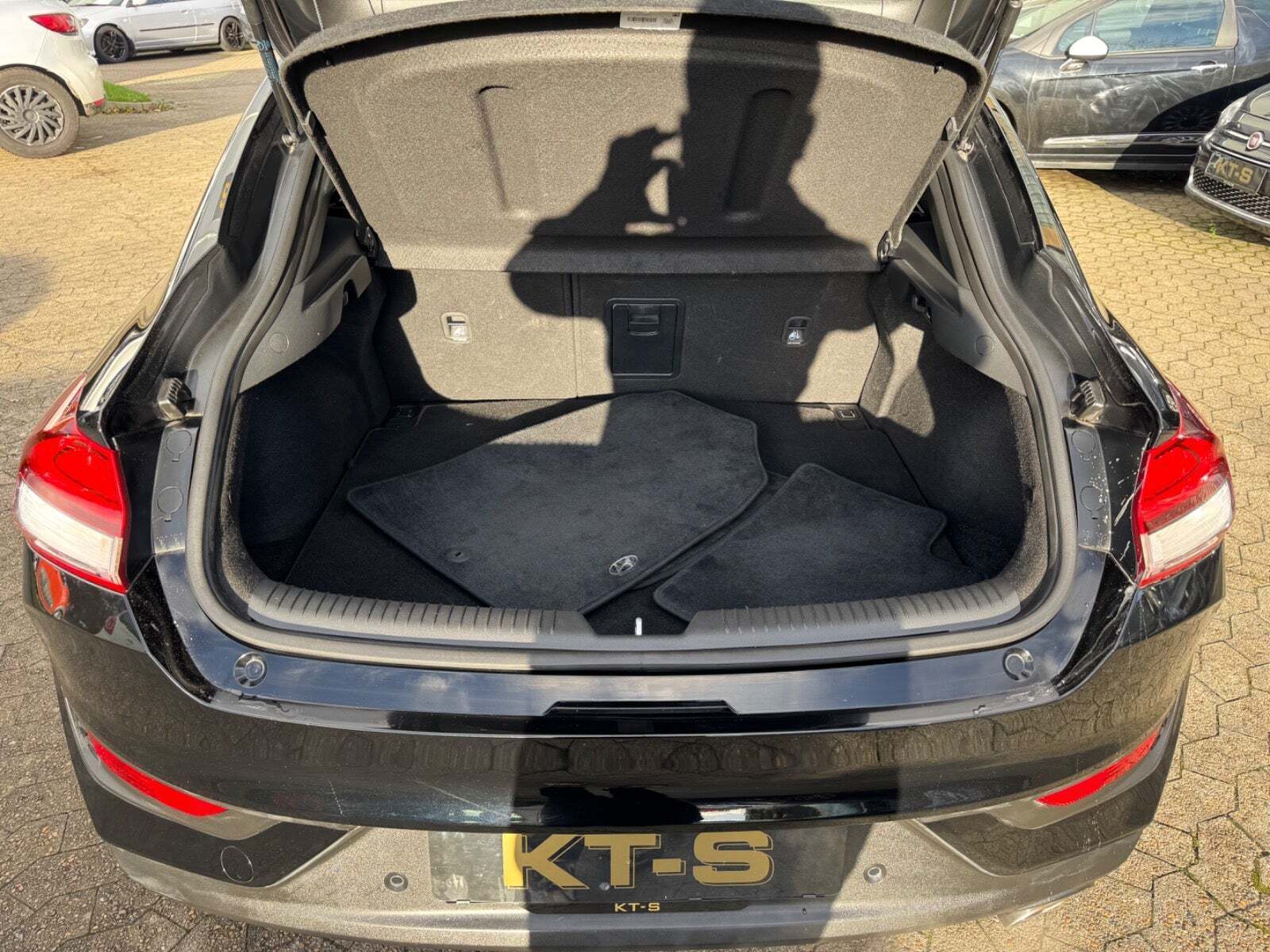 Sort Hyundai i30 fra 2018