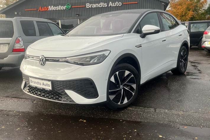 undefined VW ID.5 fra 2023 set udefra