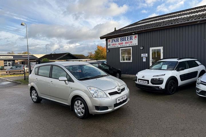 undefined Toyota Corolla Verso fra 2009 set udefra