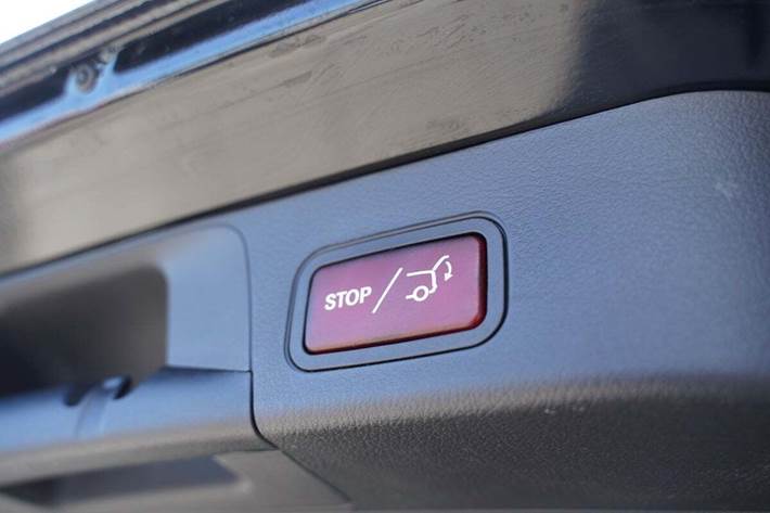 Sort Mercedes EQB350 fra 2024