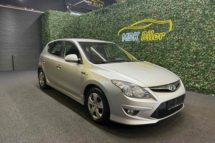 undefined Hyundai i30 fra 2011 set udefra