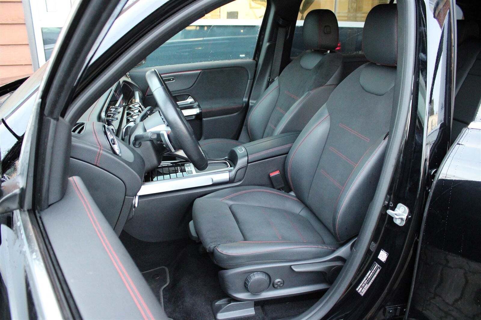 Mercedes EQB250+ AMG Advance