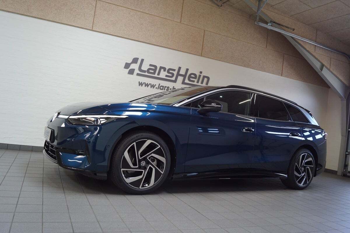 VW ID.7 77 Style+ Tourer