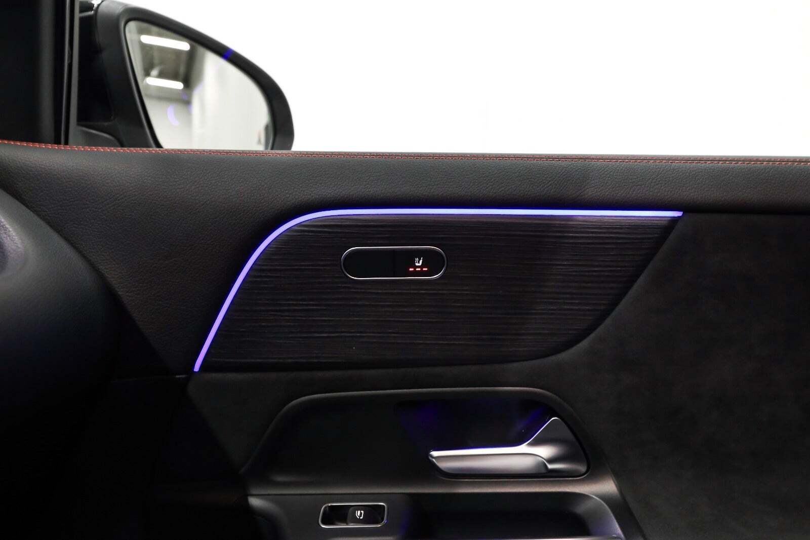 Sort Mercedes EQA250+ fra 2024