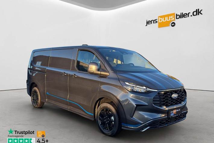 Grå Ford Transit Custom 320L fra 2026 set udefra