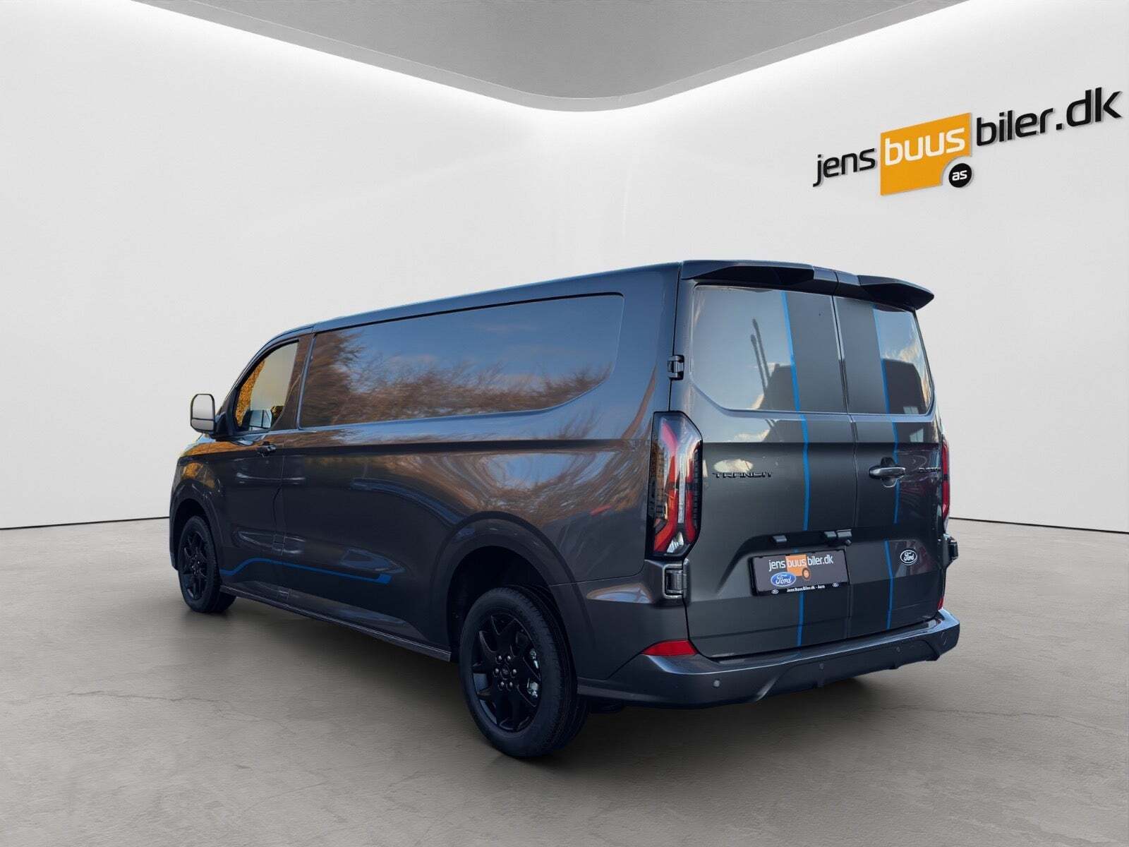 Ford Transit Custom 320L 2,0 EcoBlue Sport aut.