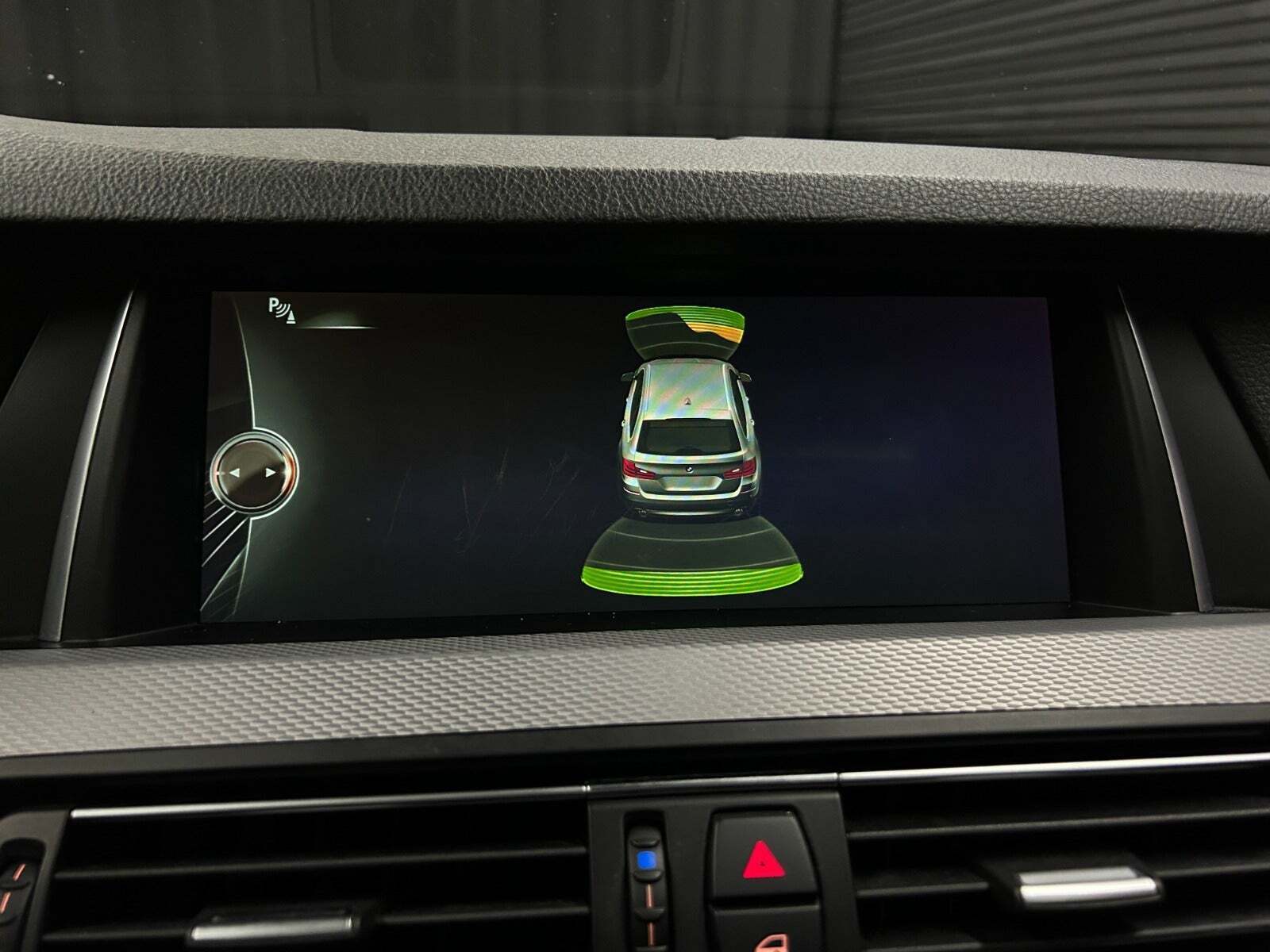 Sort BMW 525d fra 2014