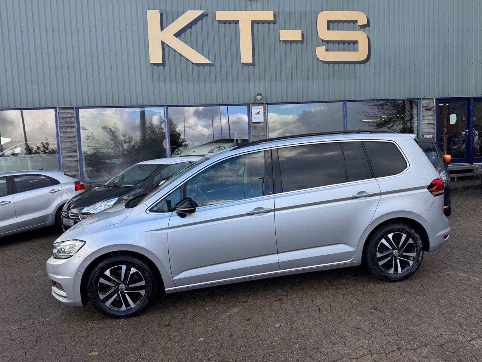 VW Touran 1,6 TDi 115 IQ.Drive DSG 7prs