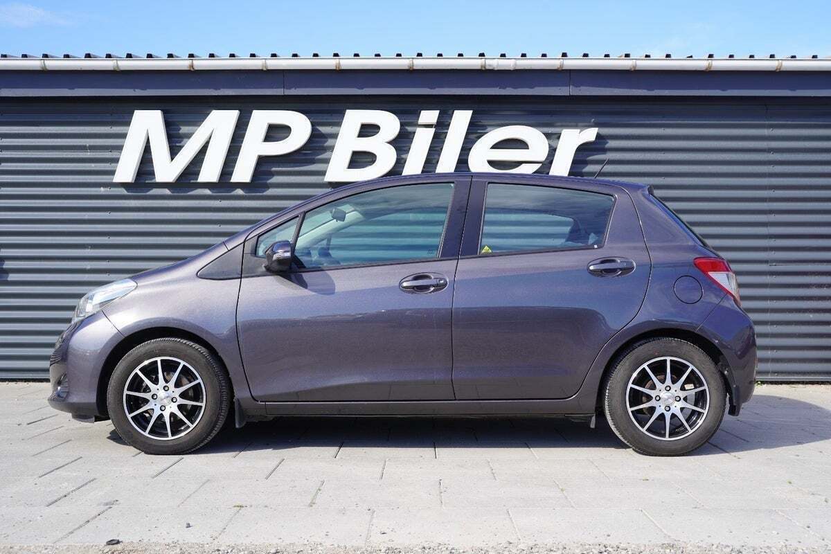Toyota Yaris 1,0 VVT-i T2 Touch