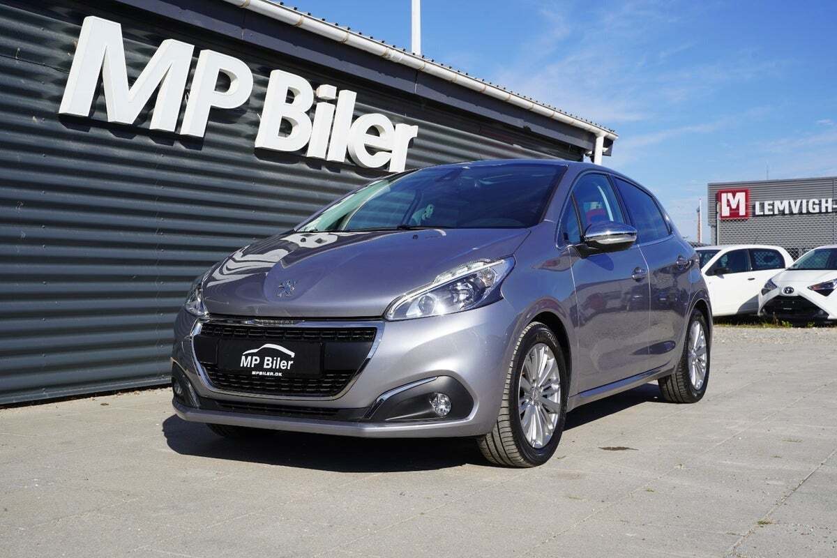 Peugeot 208 1,5 BlueHDi 100 Allure Sky