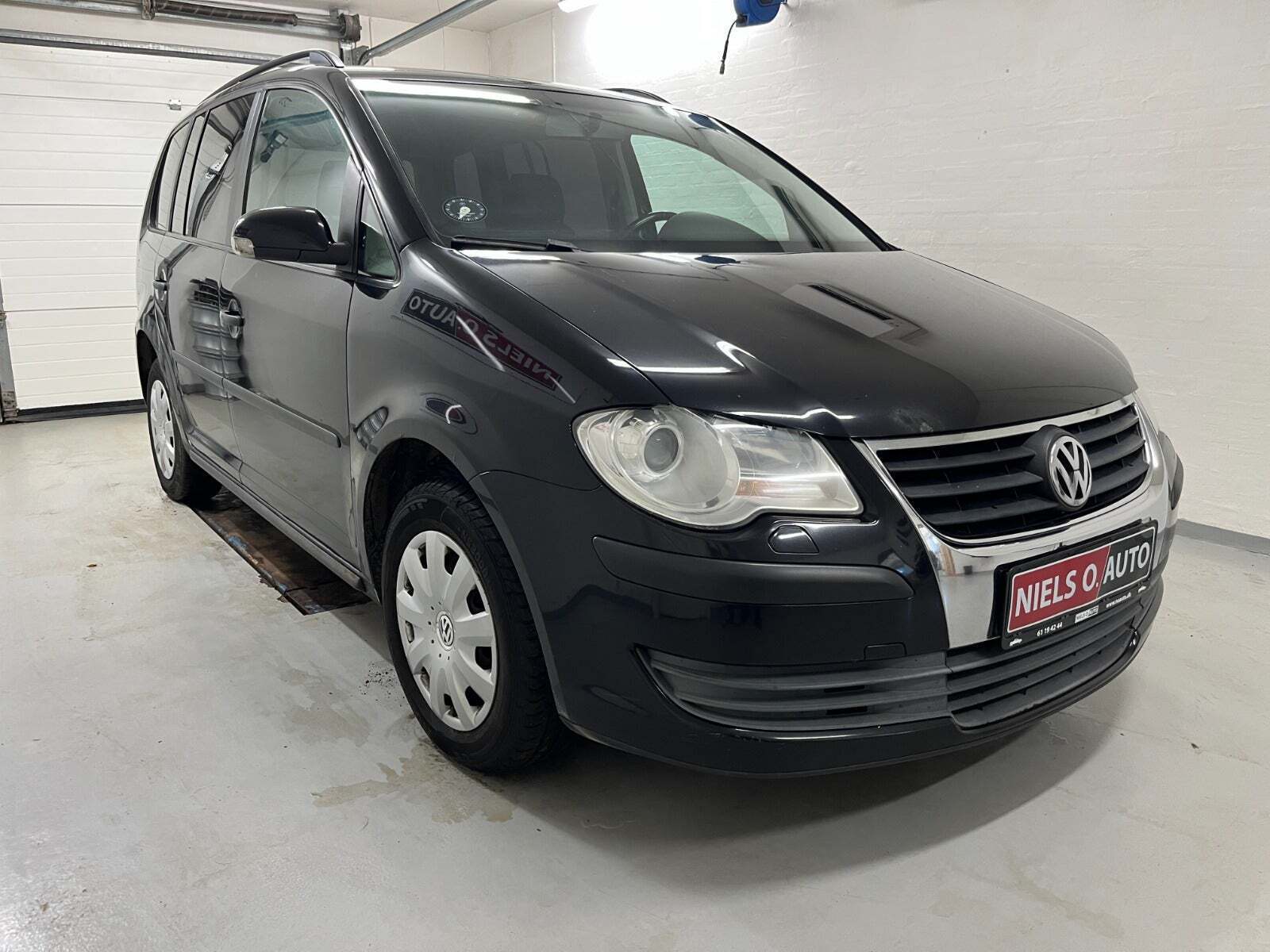 VW Touran 1,9 TDi 105 Trendline DSG Van