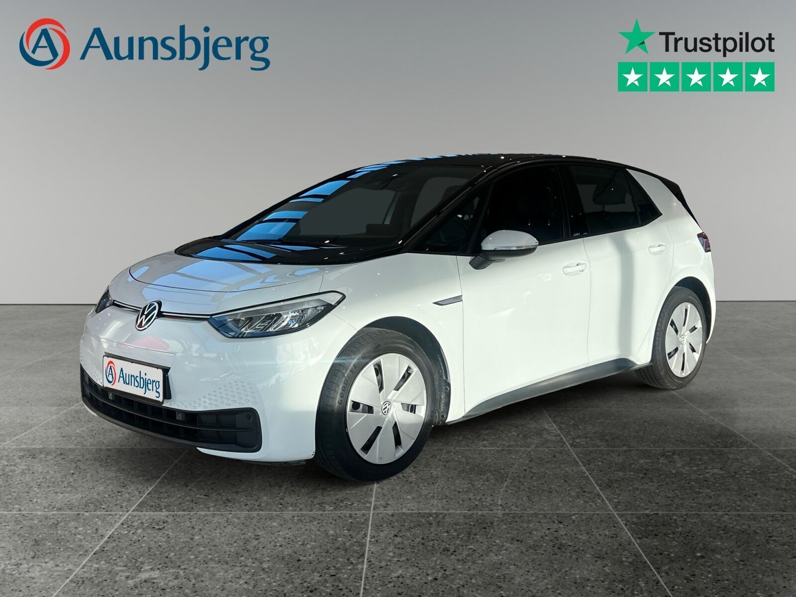 Hvid VW ID.3 fra 2021 set udefra