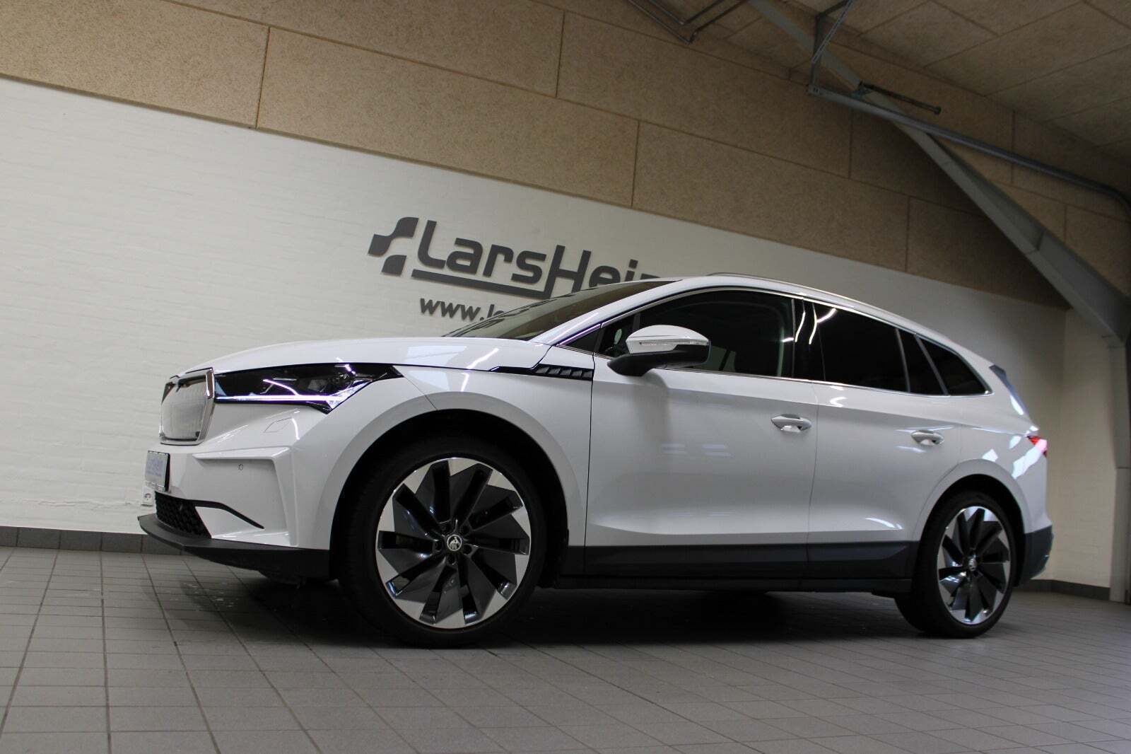 Skoda Enyaq 80 iV Suite