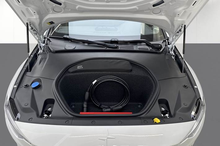 Hvid Polestar 2 fra 2025