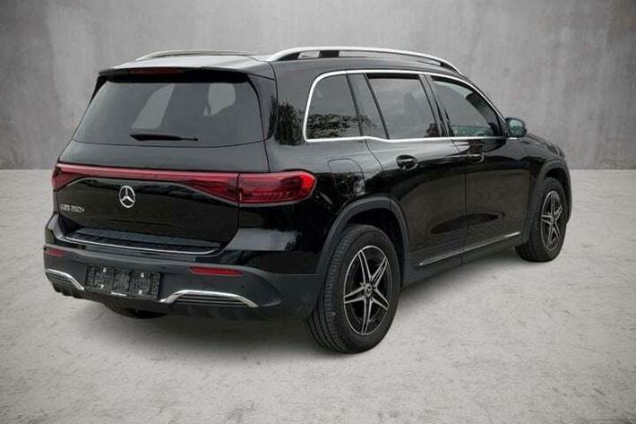 Sort Mercedes EQB250+ fra 2024