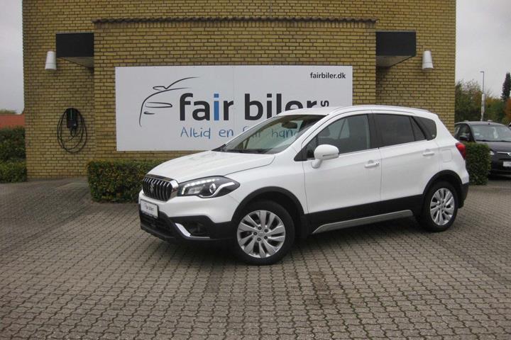 Hvid Suzuki S-Cross fra 2021