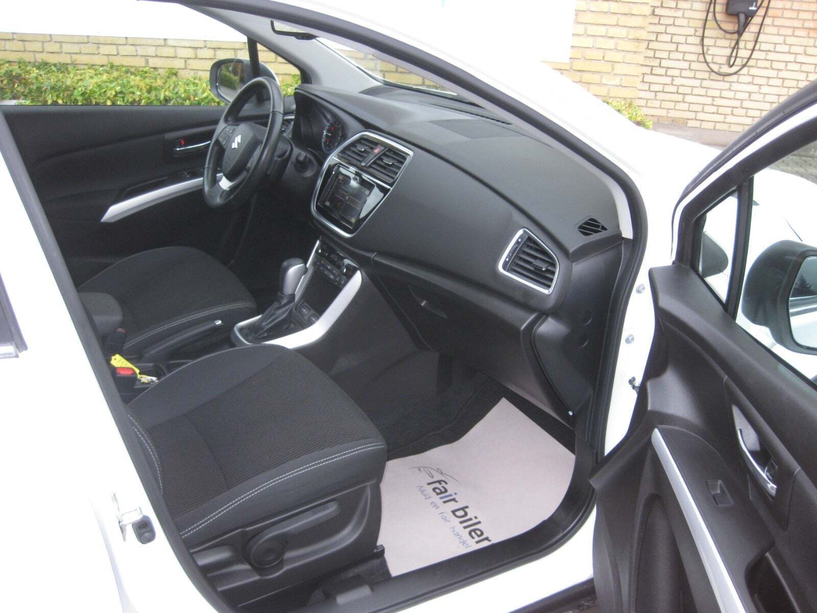 Suzuki S-Cross 1,4 mHybrid Active aut.