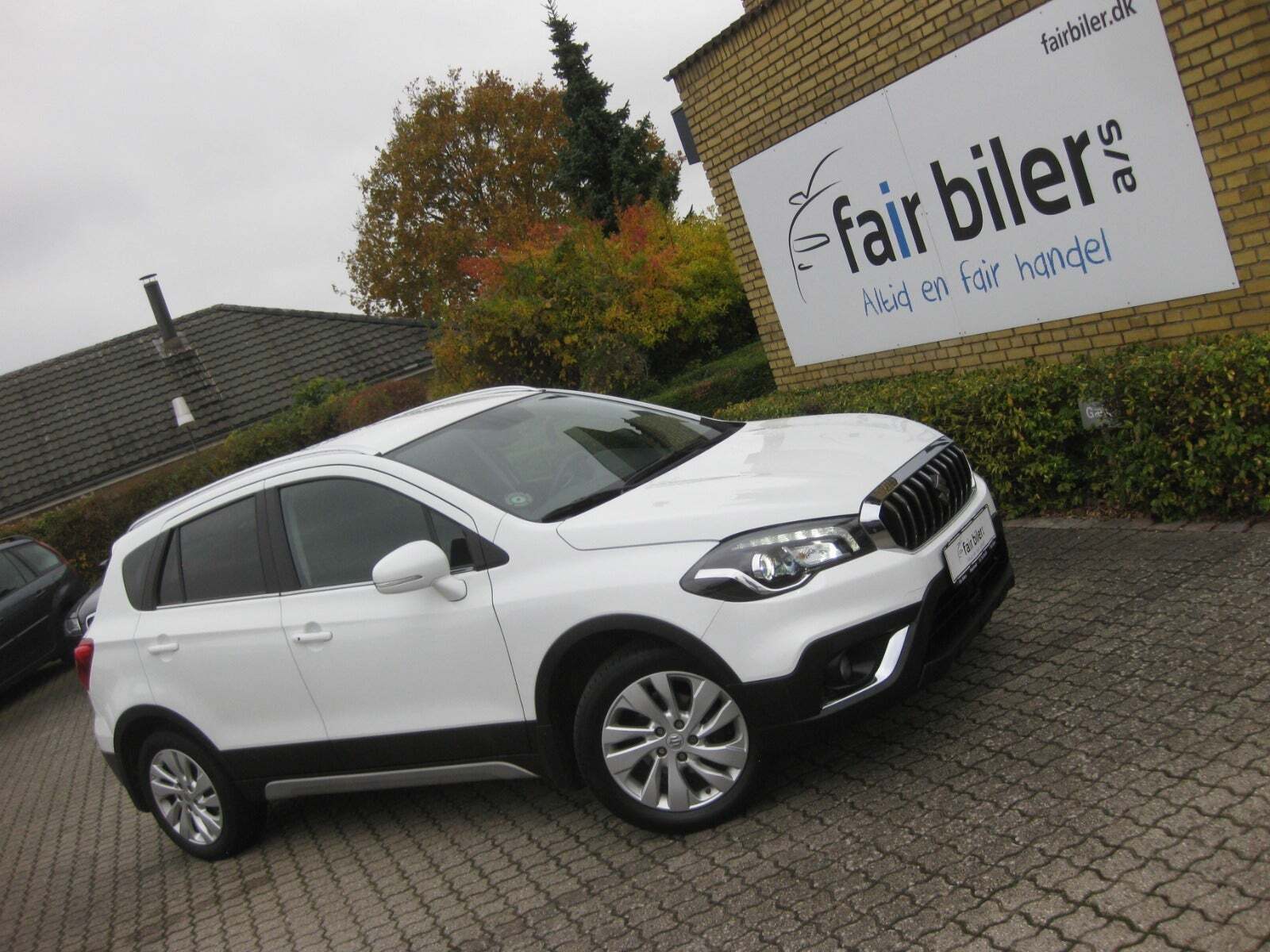 Hvid Suzuki S-Cross fra 2021