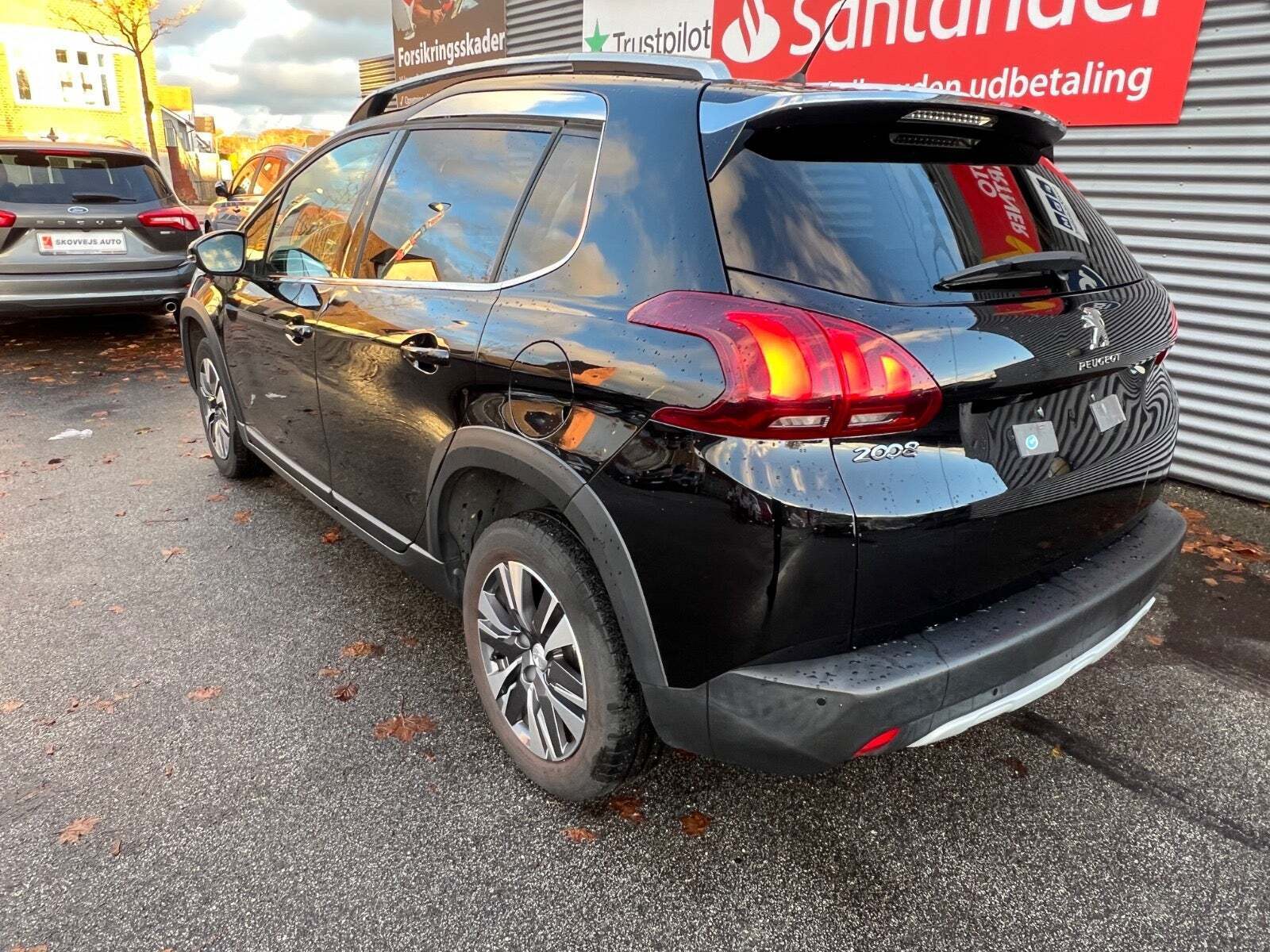 Peugeot 2008 1,5 BlueHDi 100 Prestige Sky