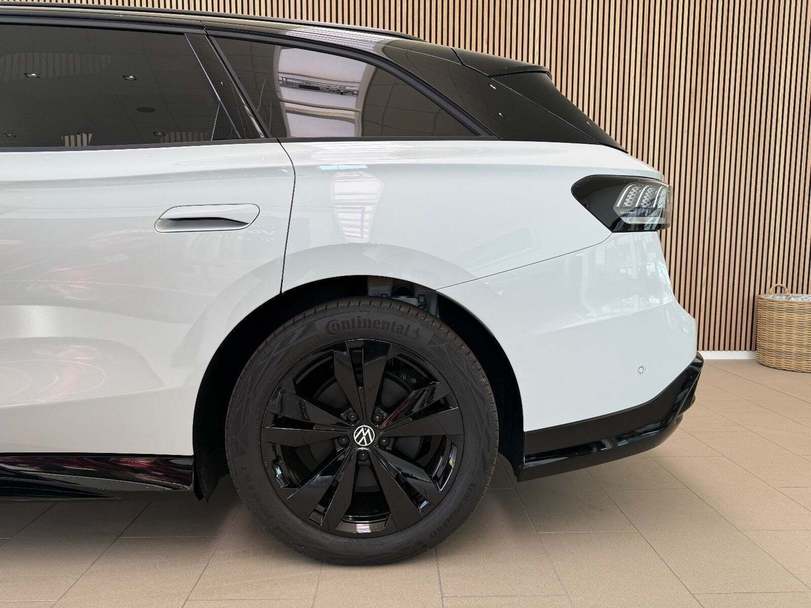 Hvid VW ID.7 fra 2025