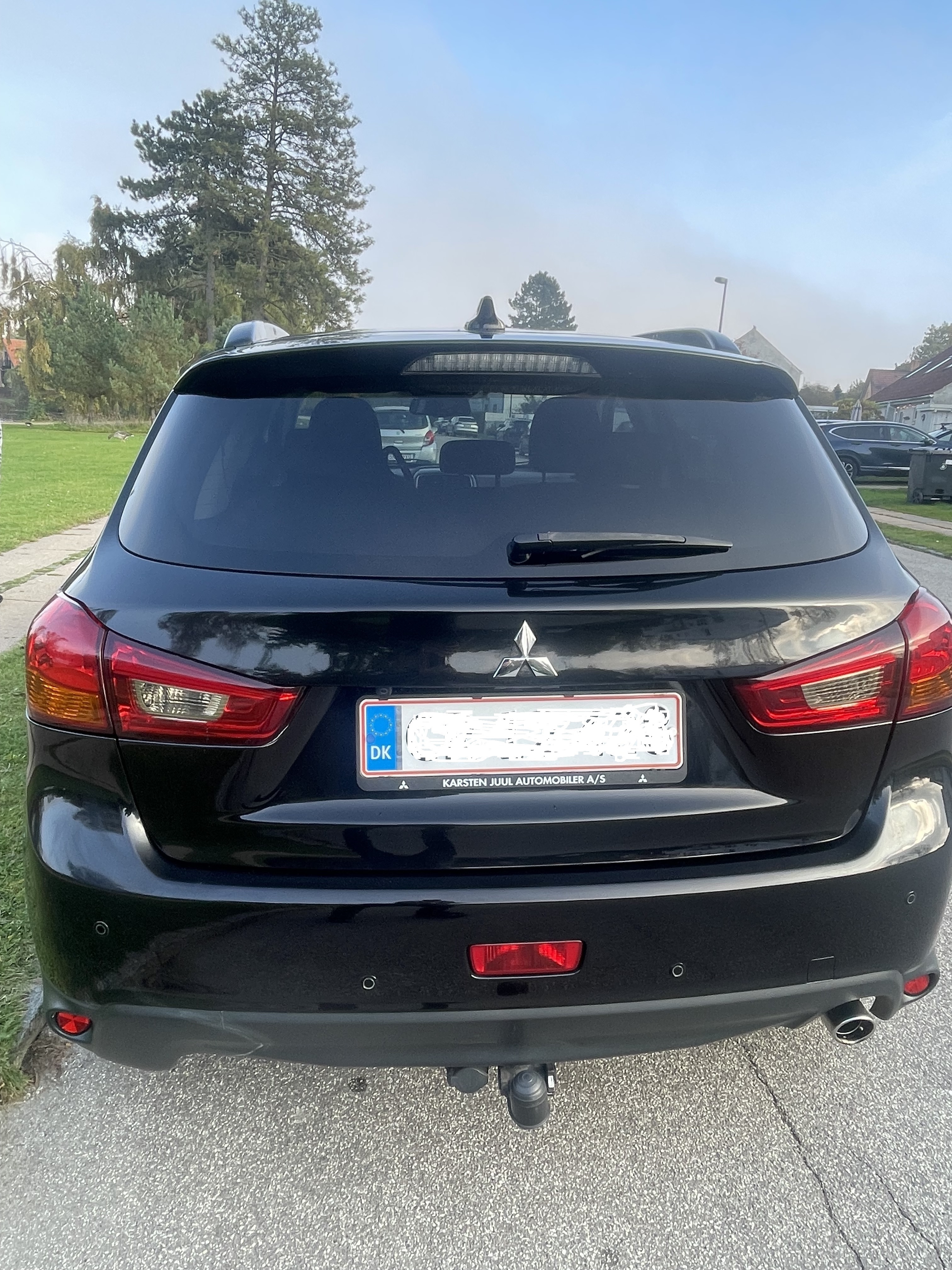 Sort Mitsubishi ASX fra 2017