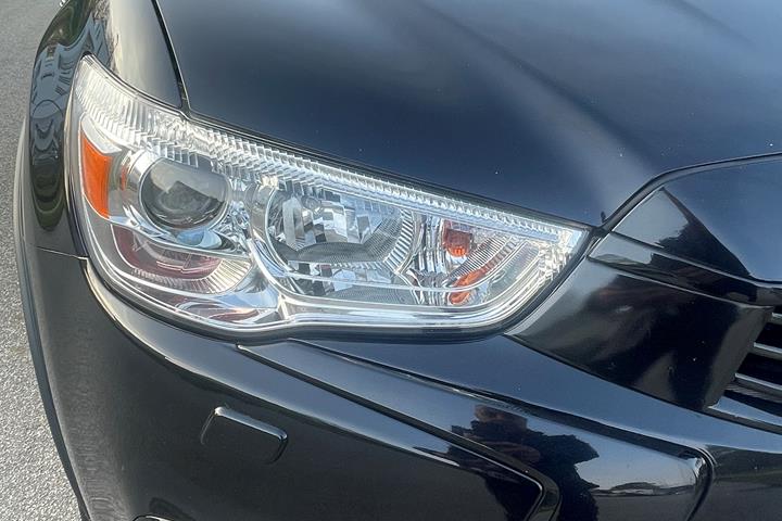Sort Mitsubishi ASX fra 2017