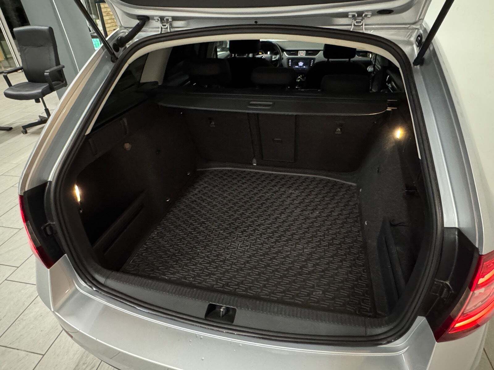 Sølv Skoda Octavia fra 2019