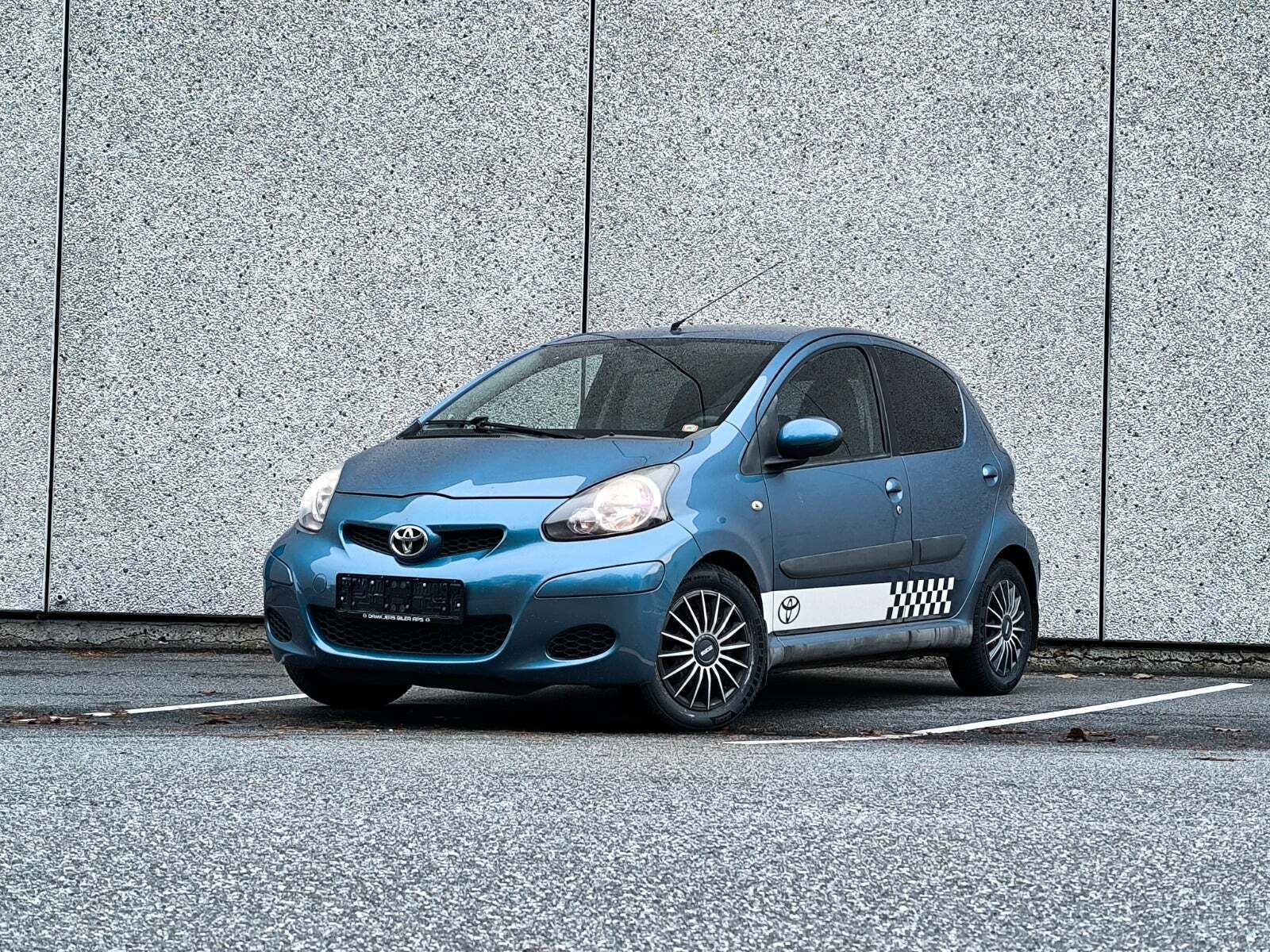 Toyota Aygo 1,0 Plus Blue III komfort