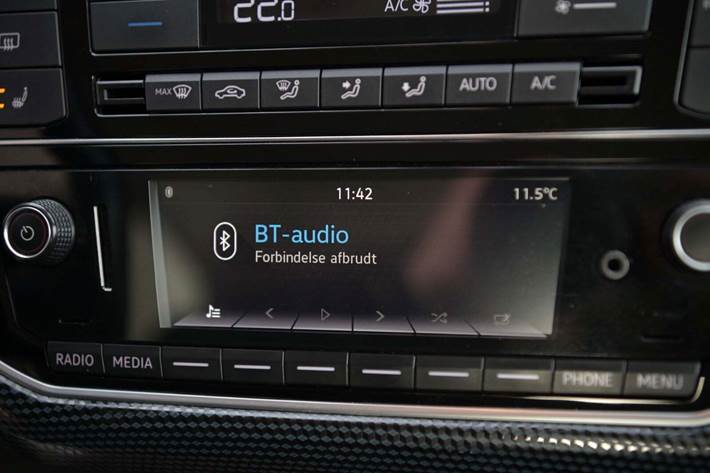 Rød VW UP! fra 2018