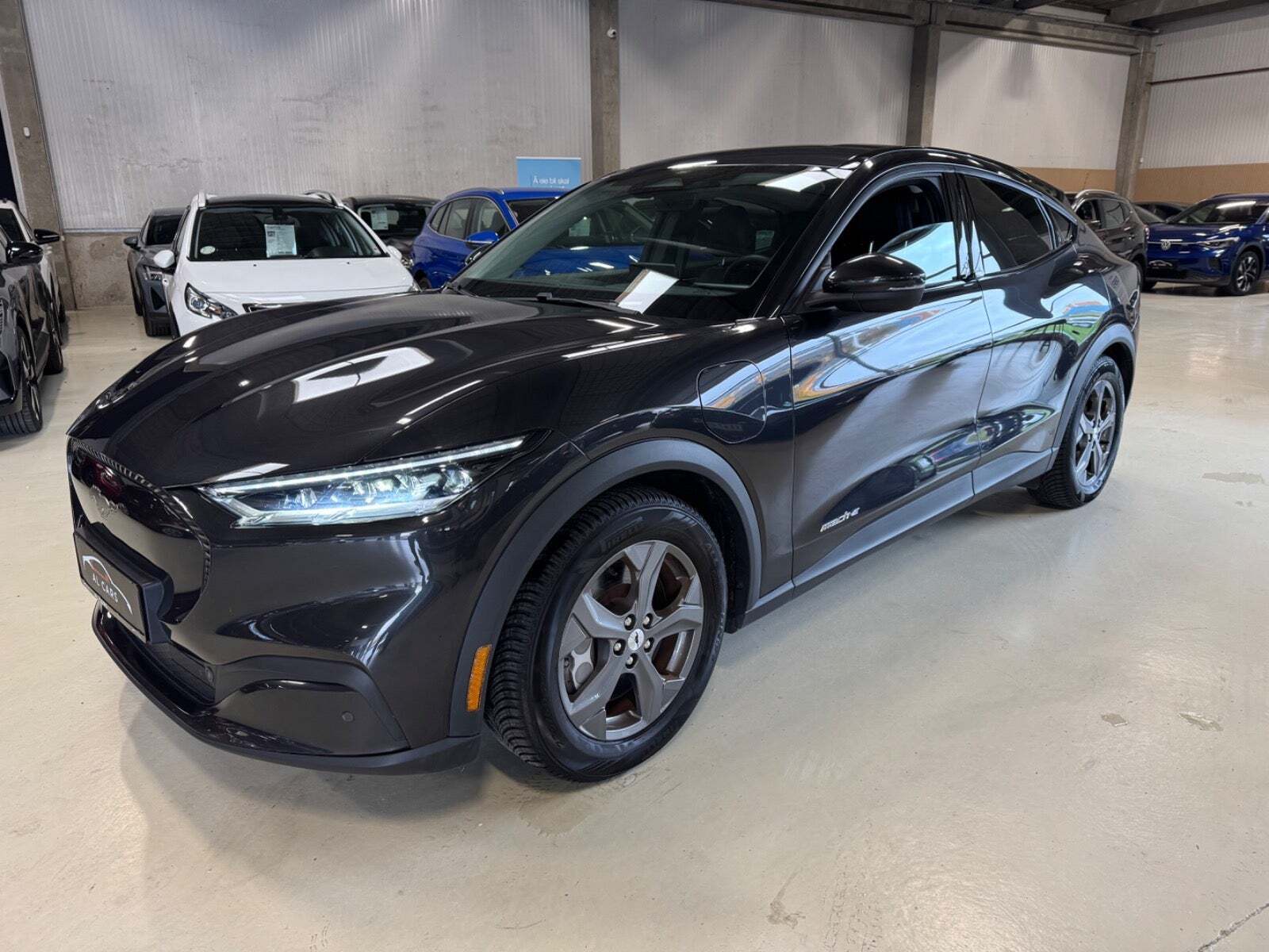 Ford Mustang Mach-E 75 Standard Range