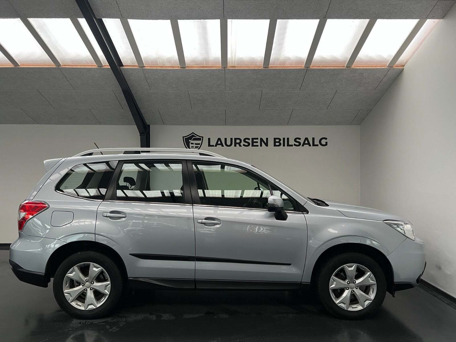 Subaru Forester 2,0 X aut. AWD