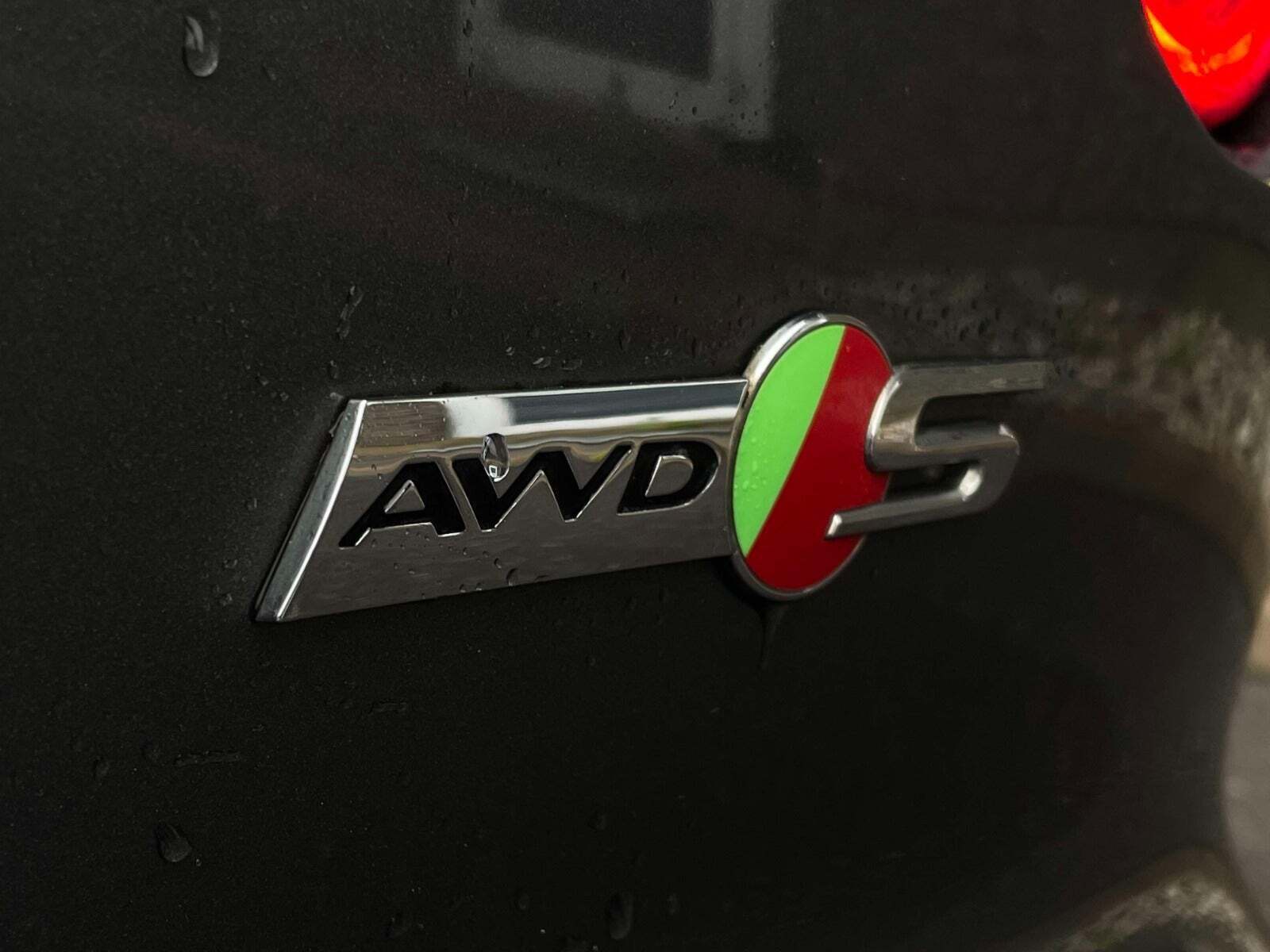 Grå Jaguar F-Type fra 2016