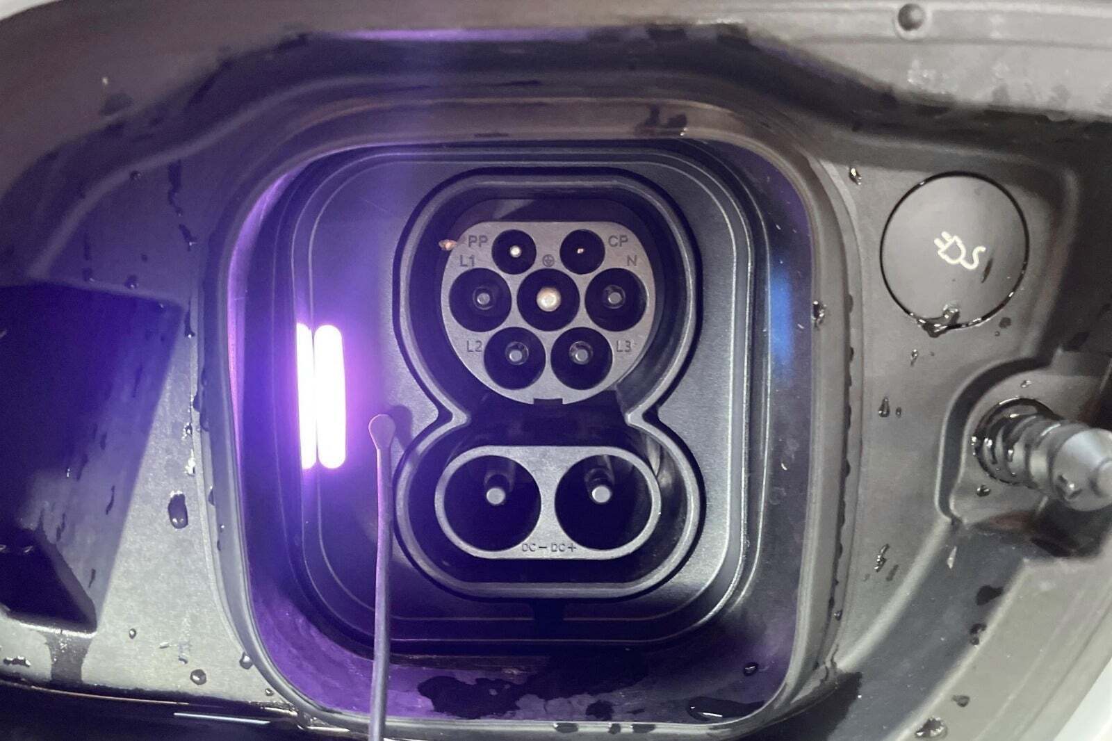 Hvid Volvo XC40 fra 2022