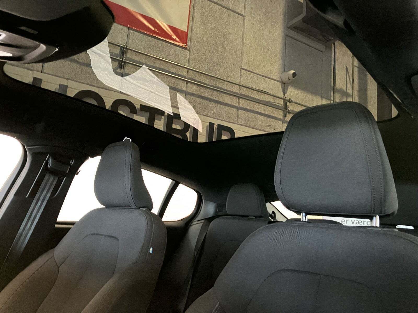 Blå Volvo C40 fra 2022