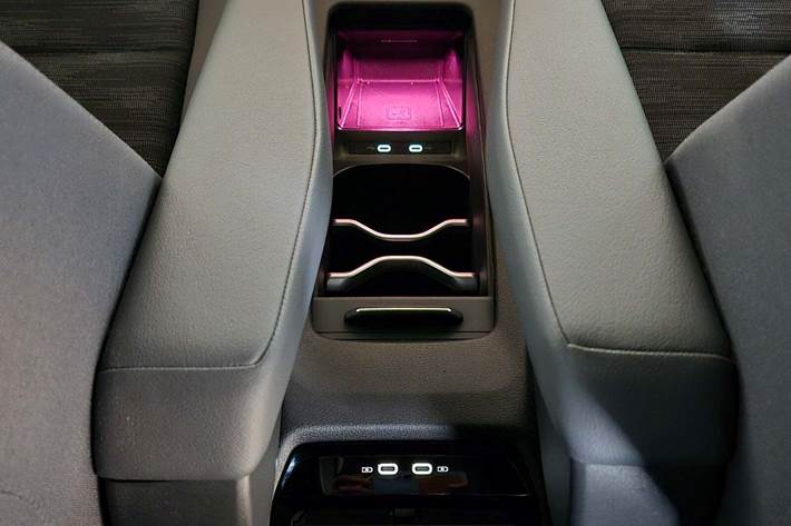 Hvid VW ID.4 fra 2021