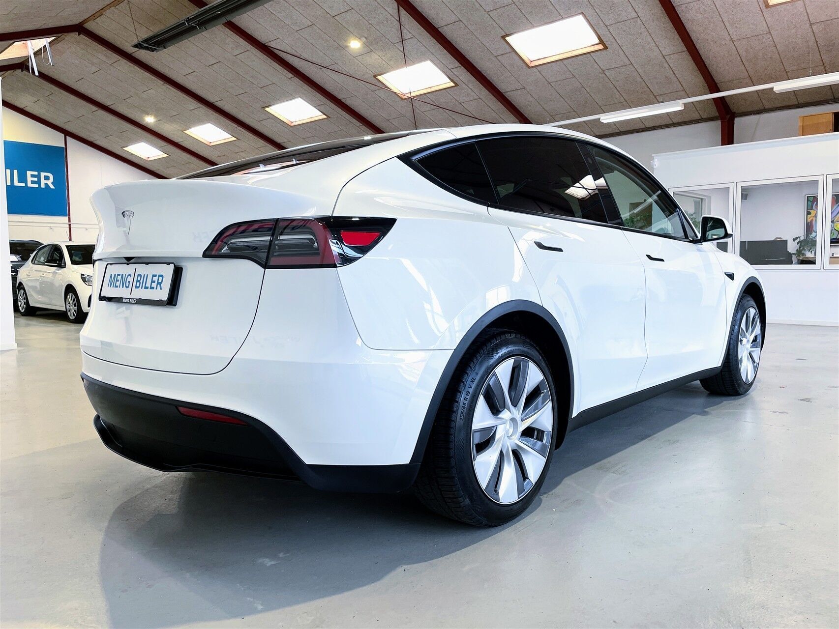 Tesla Model Y EL RWD 299HK 5d Aut.