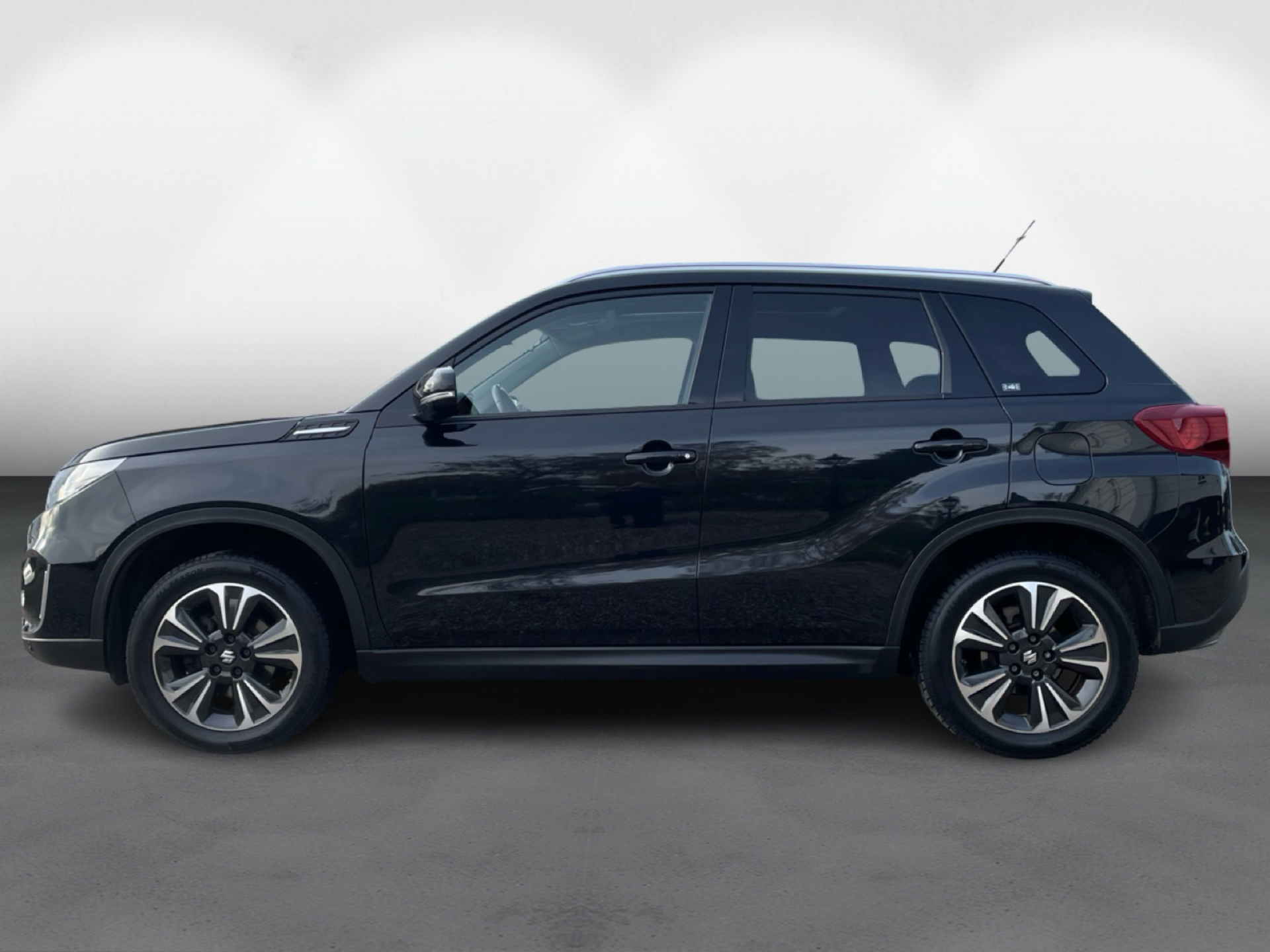 Suzuki Vitara 1,4 Boosterjet  Mild hybrid Adventure 129HK 5d 6g