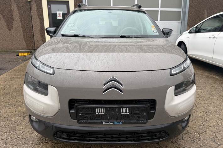 Beige Citroën C4 Cactus fra 2014