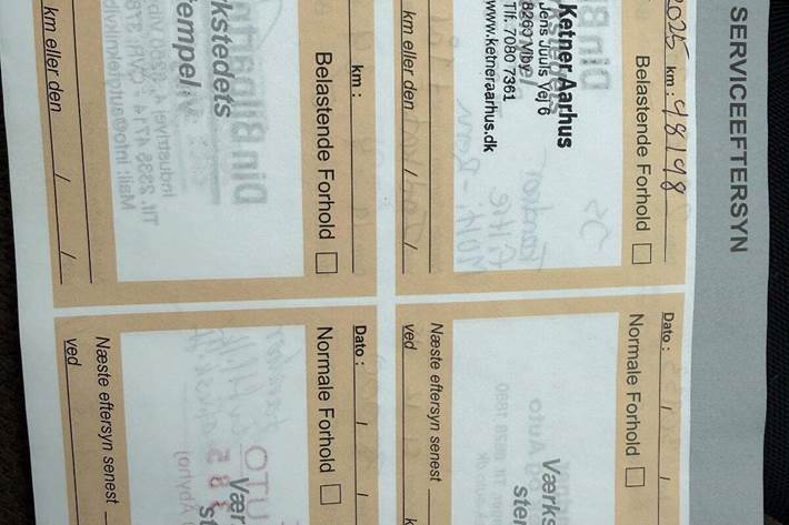 Beige Citroën C4 Cactus fra 2014