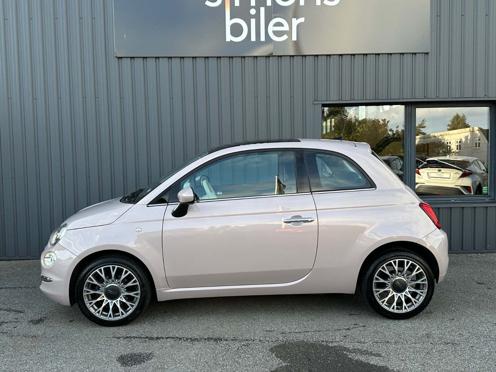 Fiat 500 1,0 Hybrid Star+