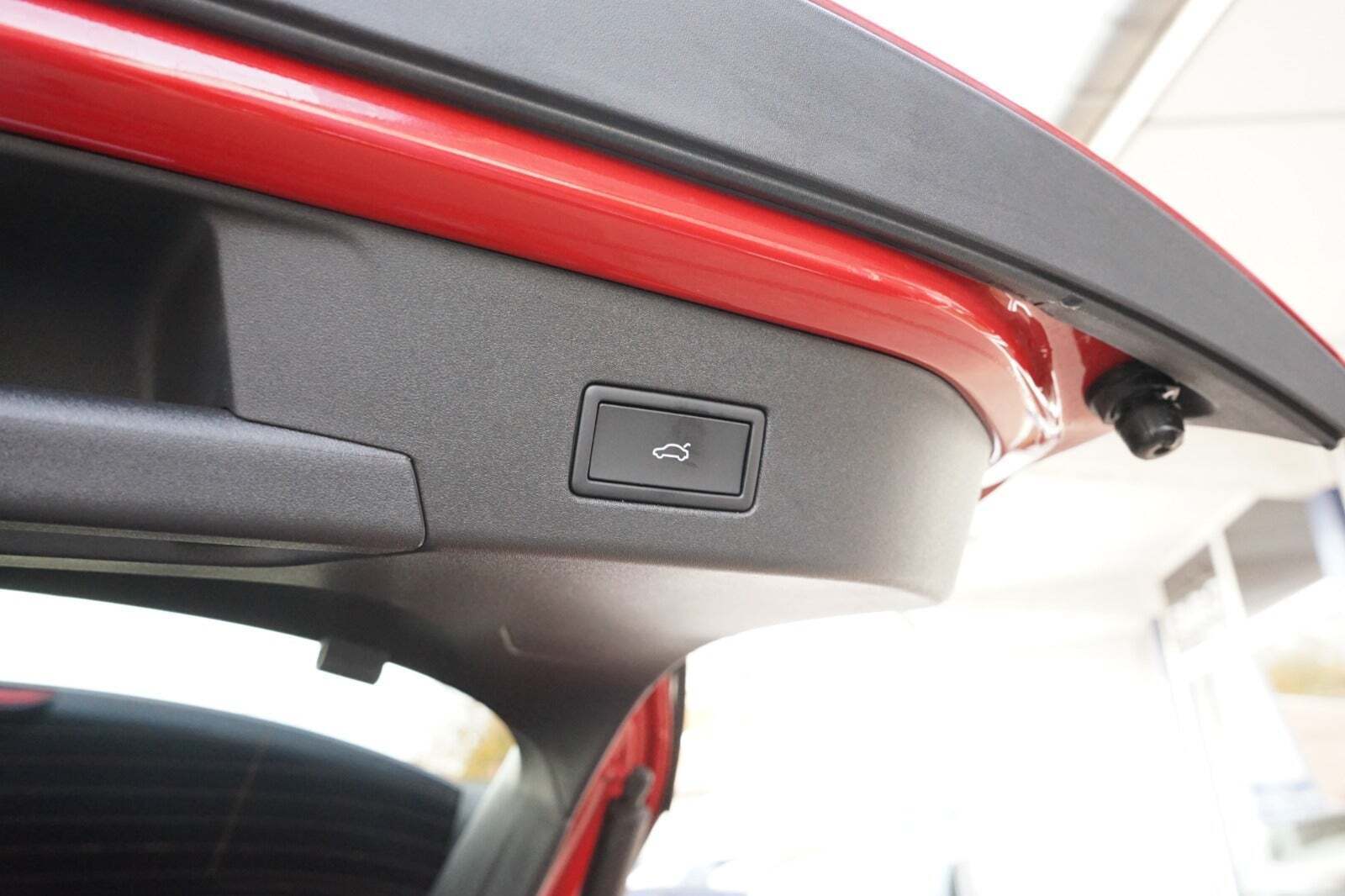 Rød VW ID.4 fra 2025