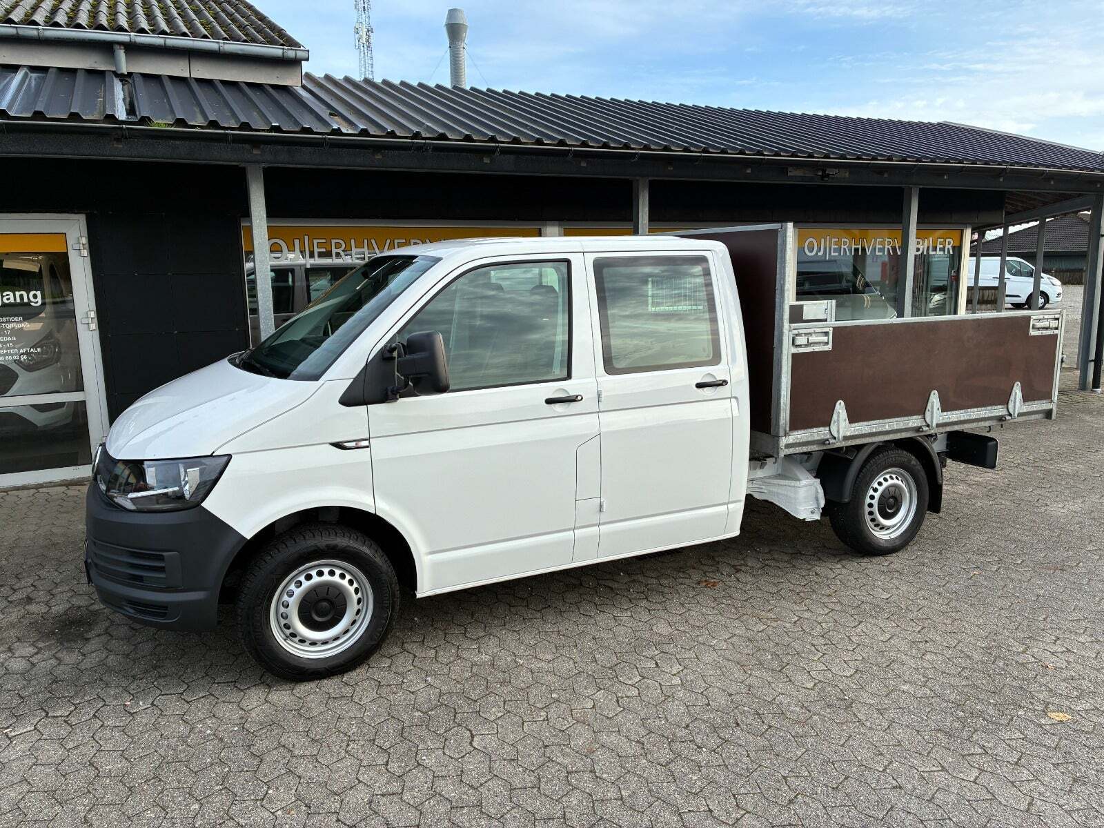 VW Transporter 2,0 TDi 102 Db.Kab m/lad