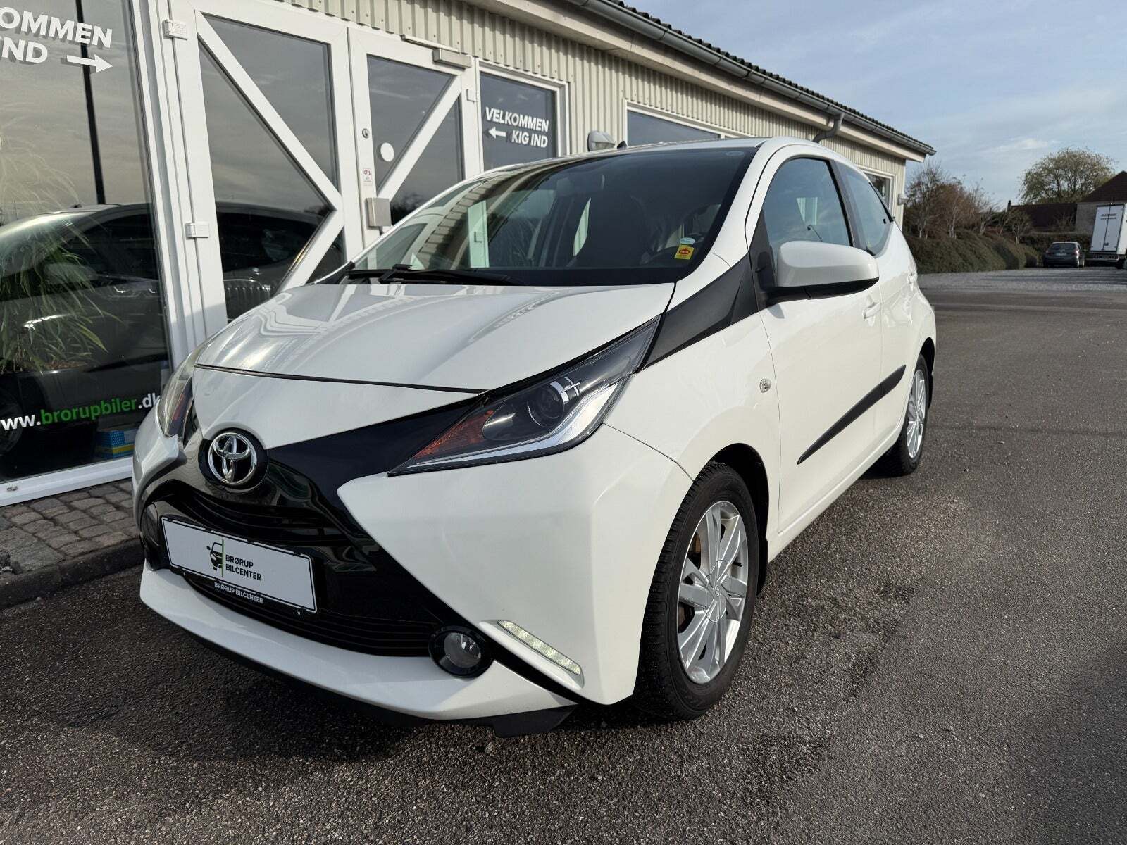 Toyota Aygo 1,0 VVT-i x-press