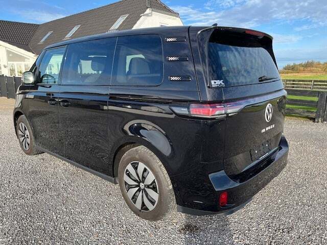 VW ID.Buzz 77 Pro SWB